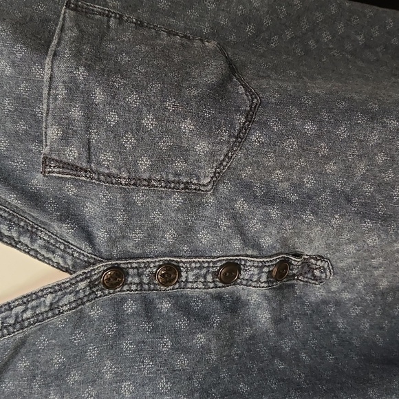 Express Denim Look Henley - Picture 4 of 9